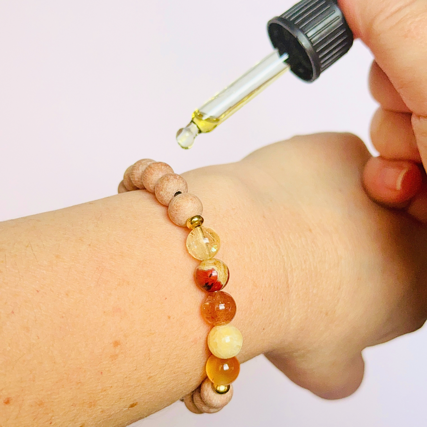 Energising bracelet, positivity bracelet, bracelet for confidence, bracelet for vitality, carnelian, yellow calcite, sunstone, red jasper, citrine, energising crystals, energy boost