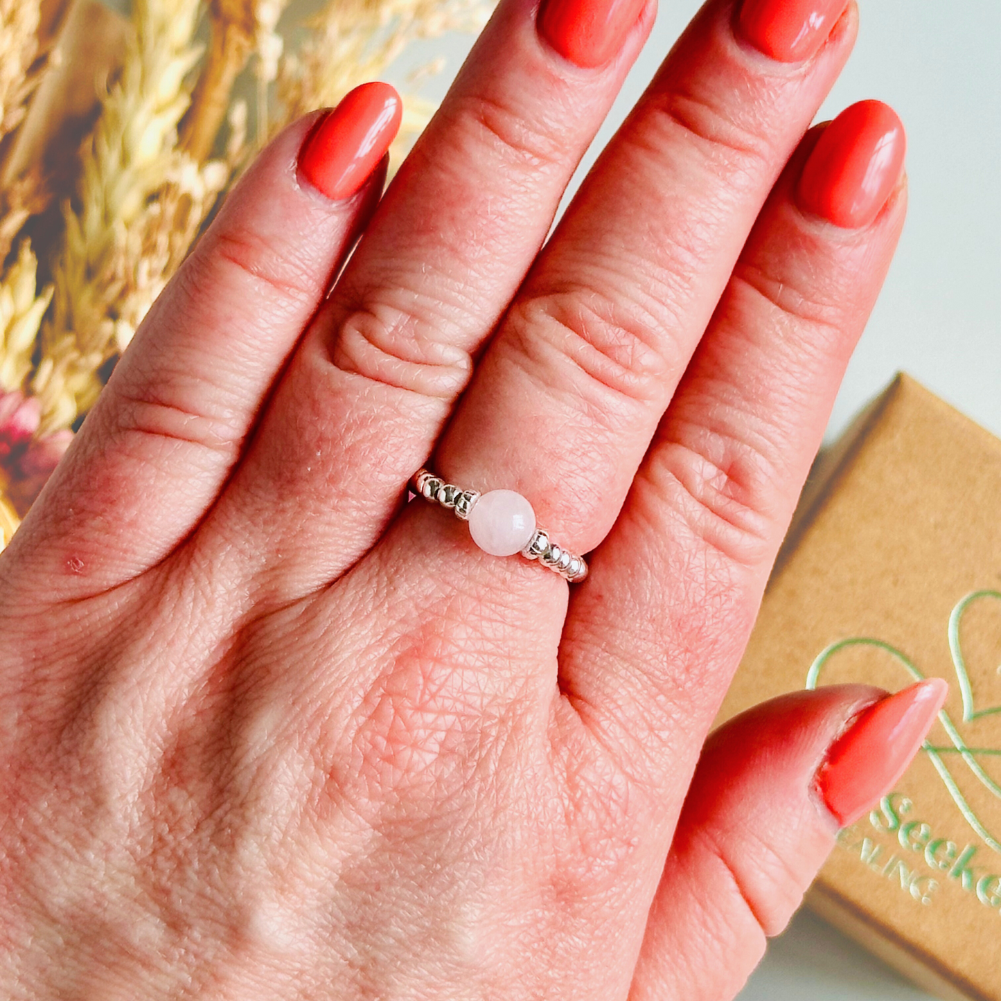 rose quartz ring, rose quartz ring silver, silver rose quartz ring, sterling silver rose quartz ring, stretchy rose quartz ring, elasticated rose quartz ring