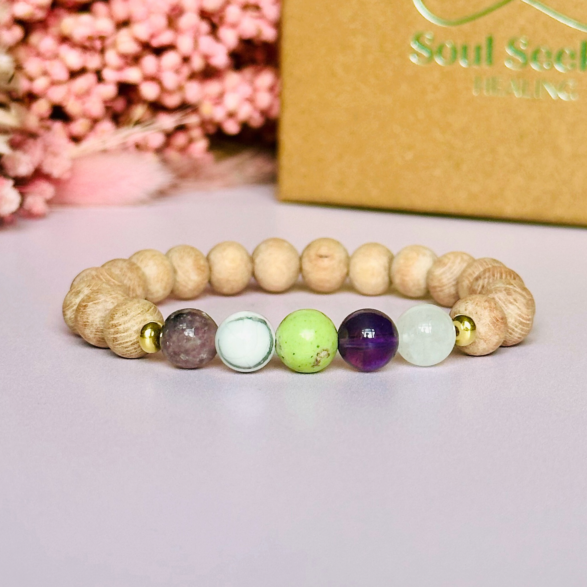 Sleep bracelet, essential oil diffuser bracelet, crystals for sleep, healing crystal bracelet, sleep aromatherapy, help insomnia, sleep well, sleep therapy, sleeping aid, struggle to sleep, help to sleep, improve sleep, good sleep, sleeping aid
